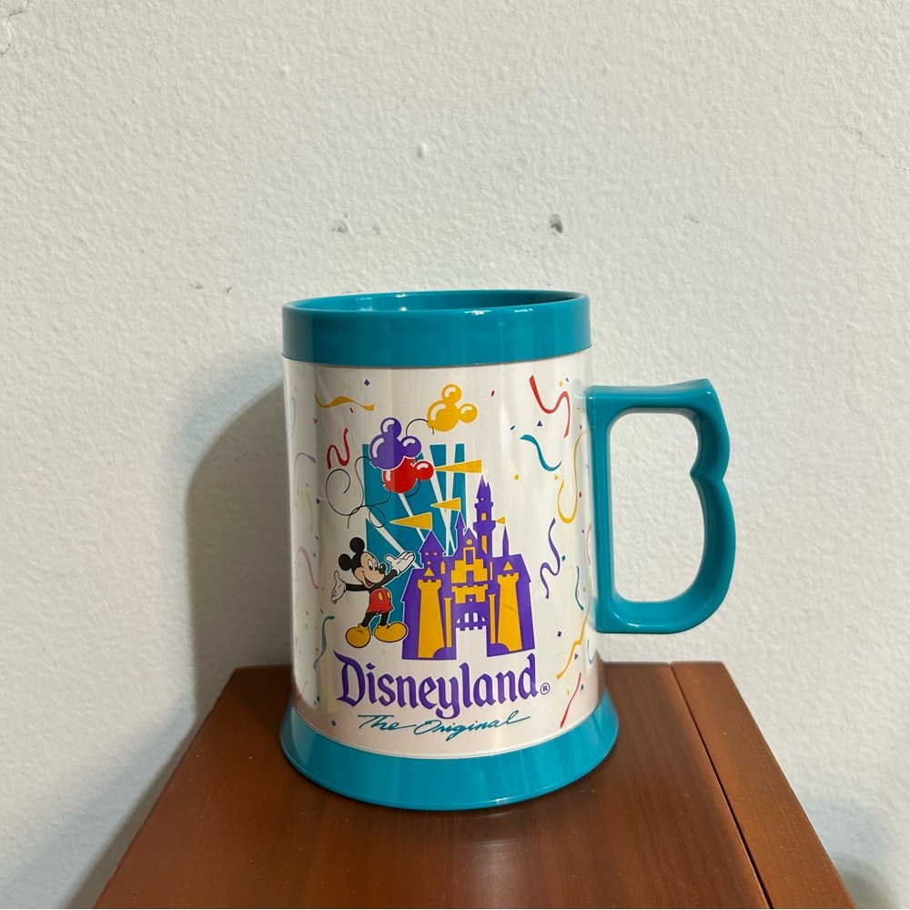 Vintage Disneyland Castle Mickey Mouse Thermo Serv Original Plastic Mug